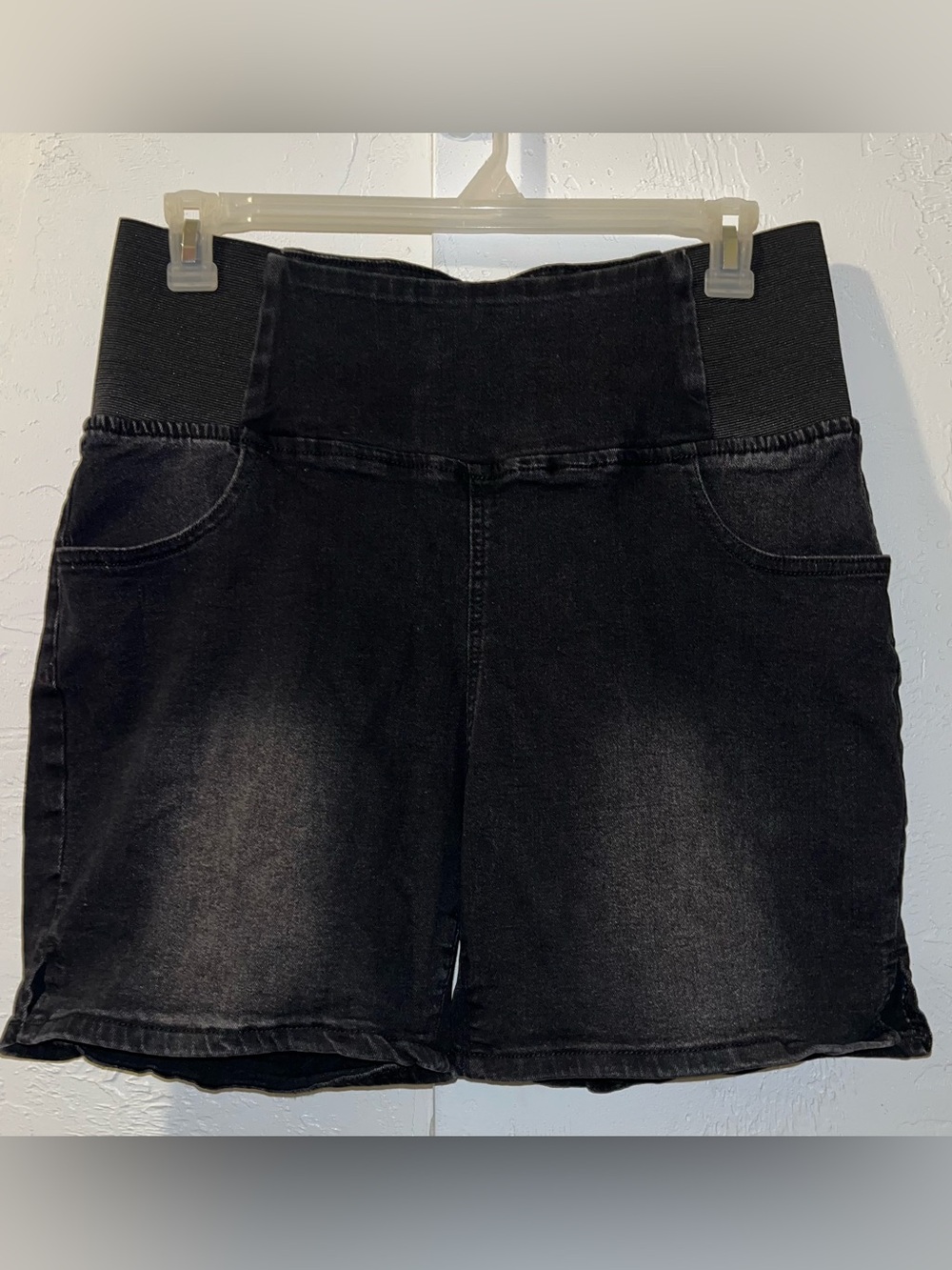 SHEIN Black High-Waist Stretch Denim Shorts